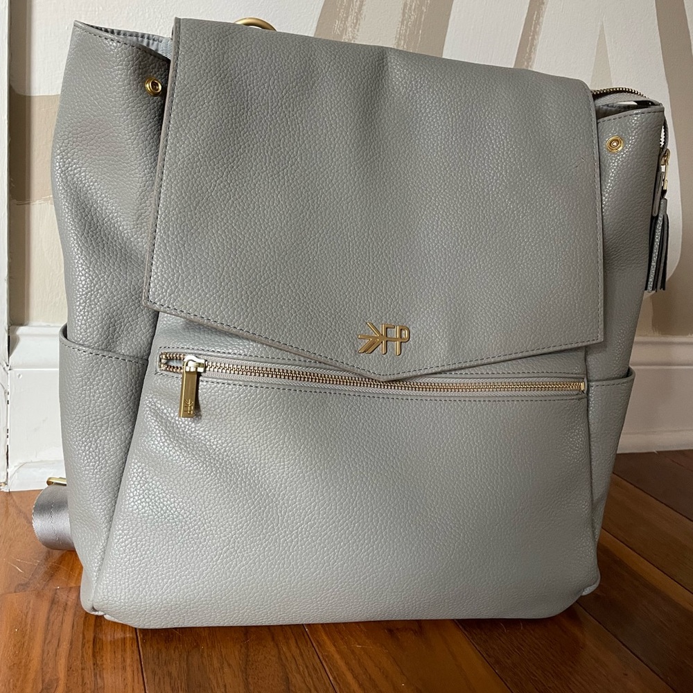 Freshly picked Stone Classic Diaper bag